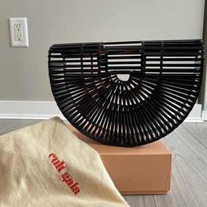 Cult Gaia Ark Clutch